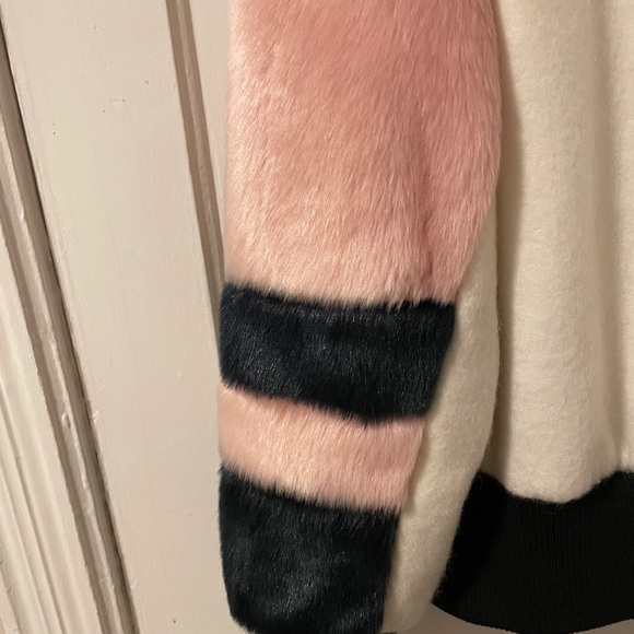 Zara Faux Fur Bomber - Picture 7 of 10